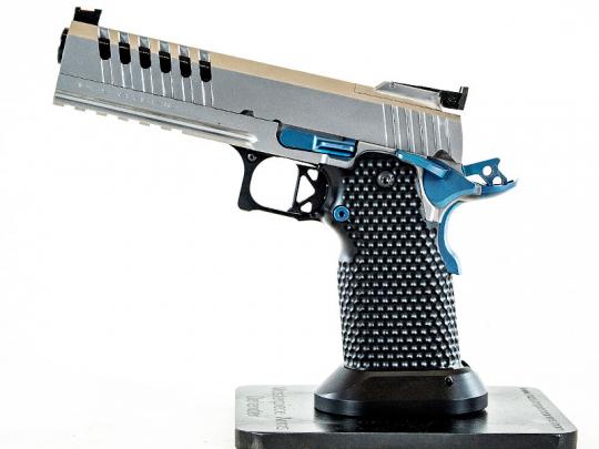 MasterPiece Arms DS9 Hybrid Stainless & Blue 
